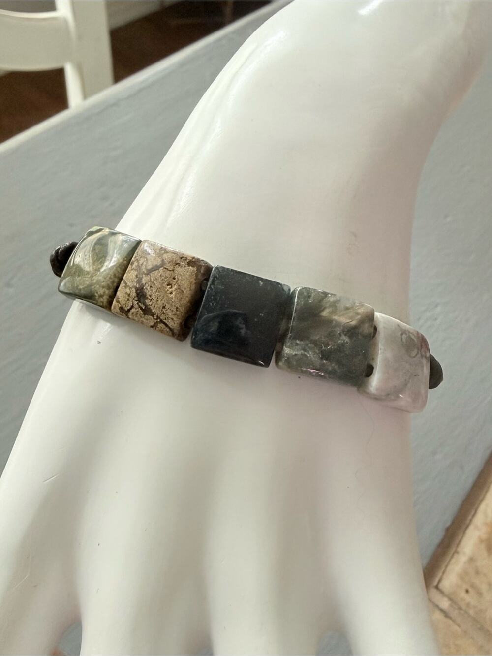Polished Stones & Leather Bracelet